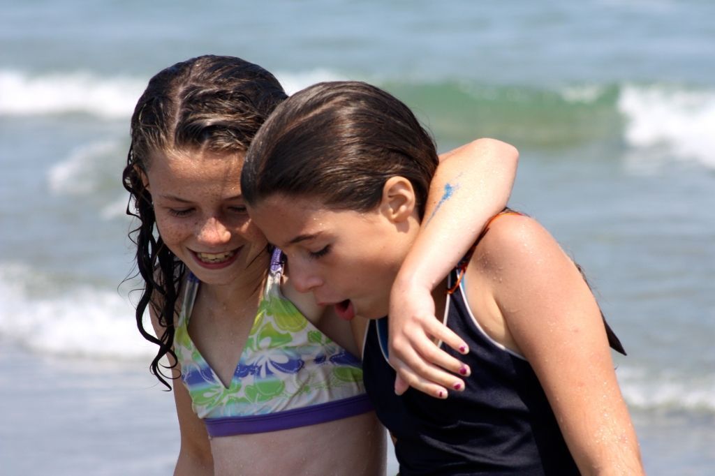 Niñas campamento playa
