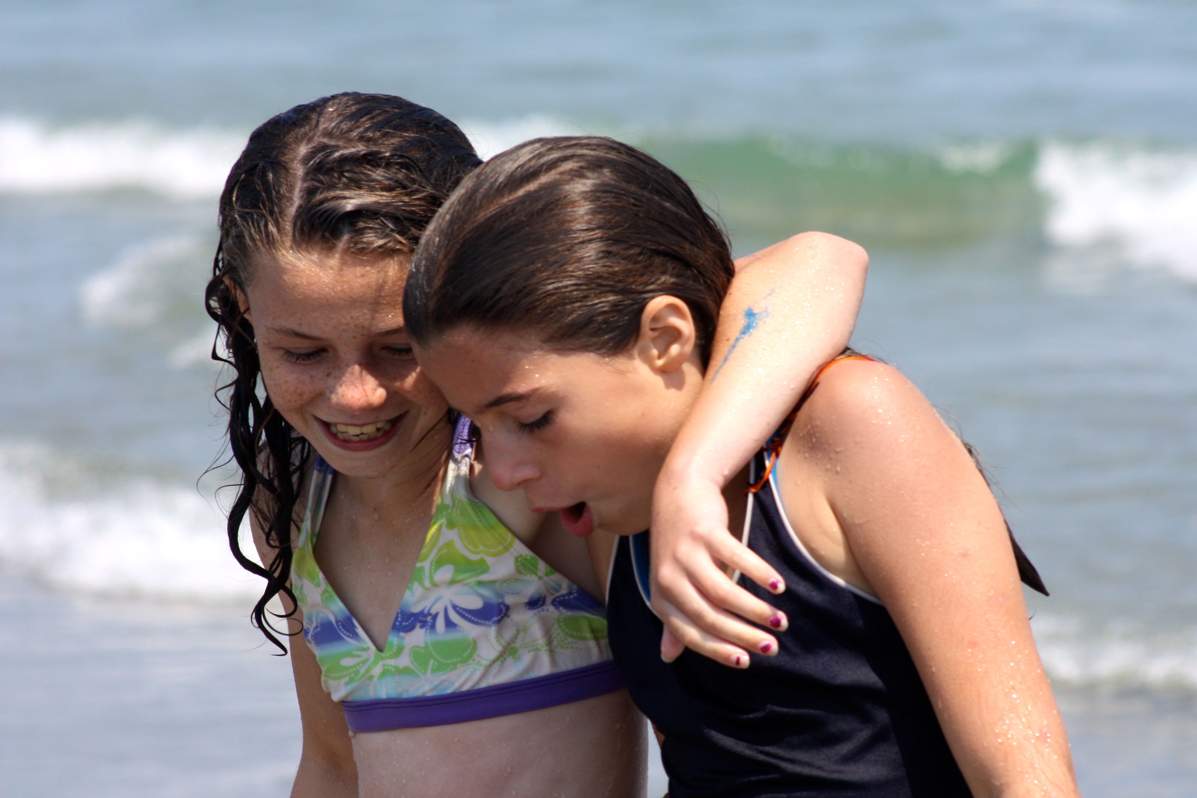 Niñas campamento playa